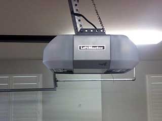 Garage Door Openers Service | Garage Door Repair Gig Harbor, WA Garage Door Openers Service | Garage Door Repair Gig Harbor, WA